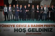 Türkiye’nin En Büyük Ceviz ve Badem Festivali Biga’da Düzenlendi!