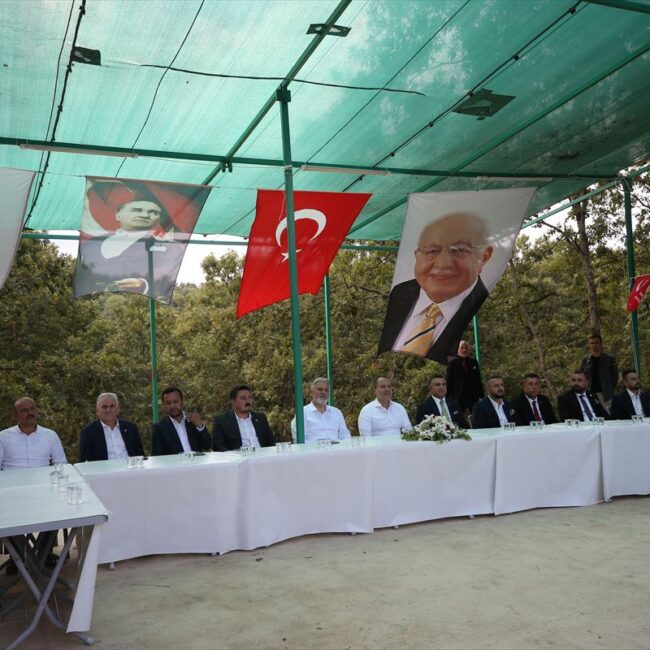 Yeniden Refah Partisi Genel Başkanı Erbakan, Çanakkale'de partililerle buluştu