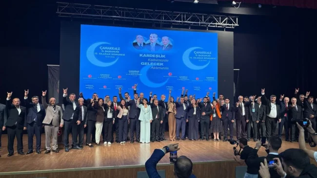 MHP Çanakkale İl Kongresi Yapıldı: Salih Altınkaya Güven Tazeledi